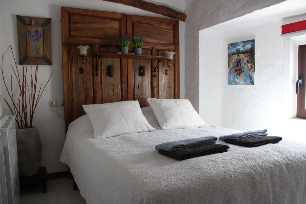 Casa De Familia Cortijo La Cubertilla Fuente-Tojar Luaran gambar